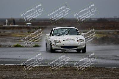 media/Nov-15-2025-CalClub SCCA (Sat) [[7bfa5a7151]]/Race/Group 4/